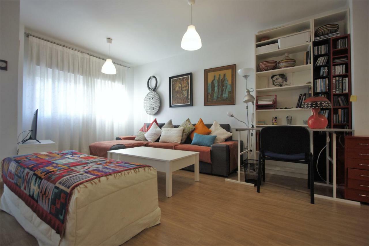 Bonito Apart. Con Parking Y Piscina Mairena del Aljarafe Dış mekan fotoğraf