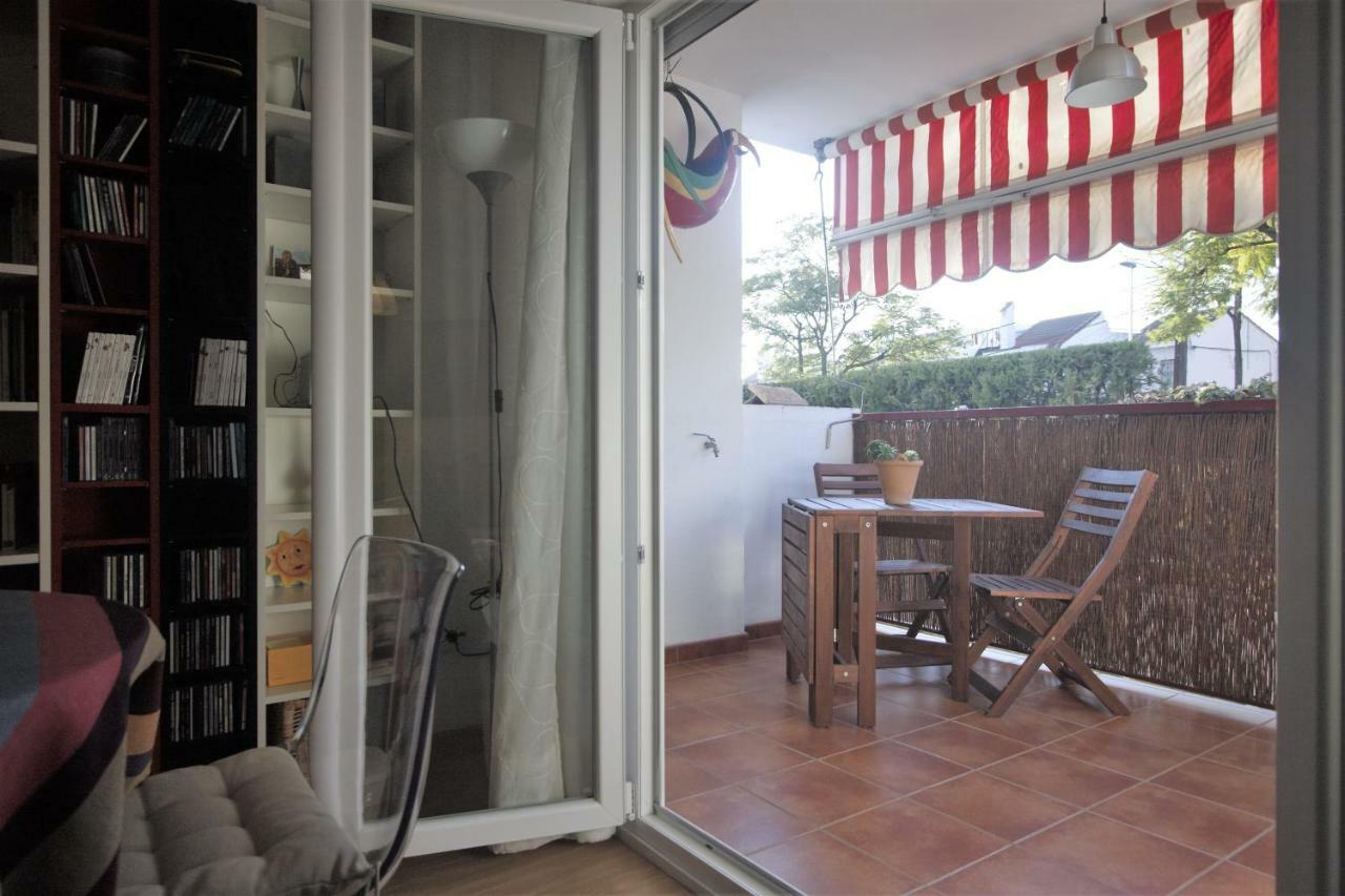 Bonito Apart. Con Parking Y Piscina Mairena del Aljarafe Dış mekan fotoğraf