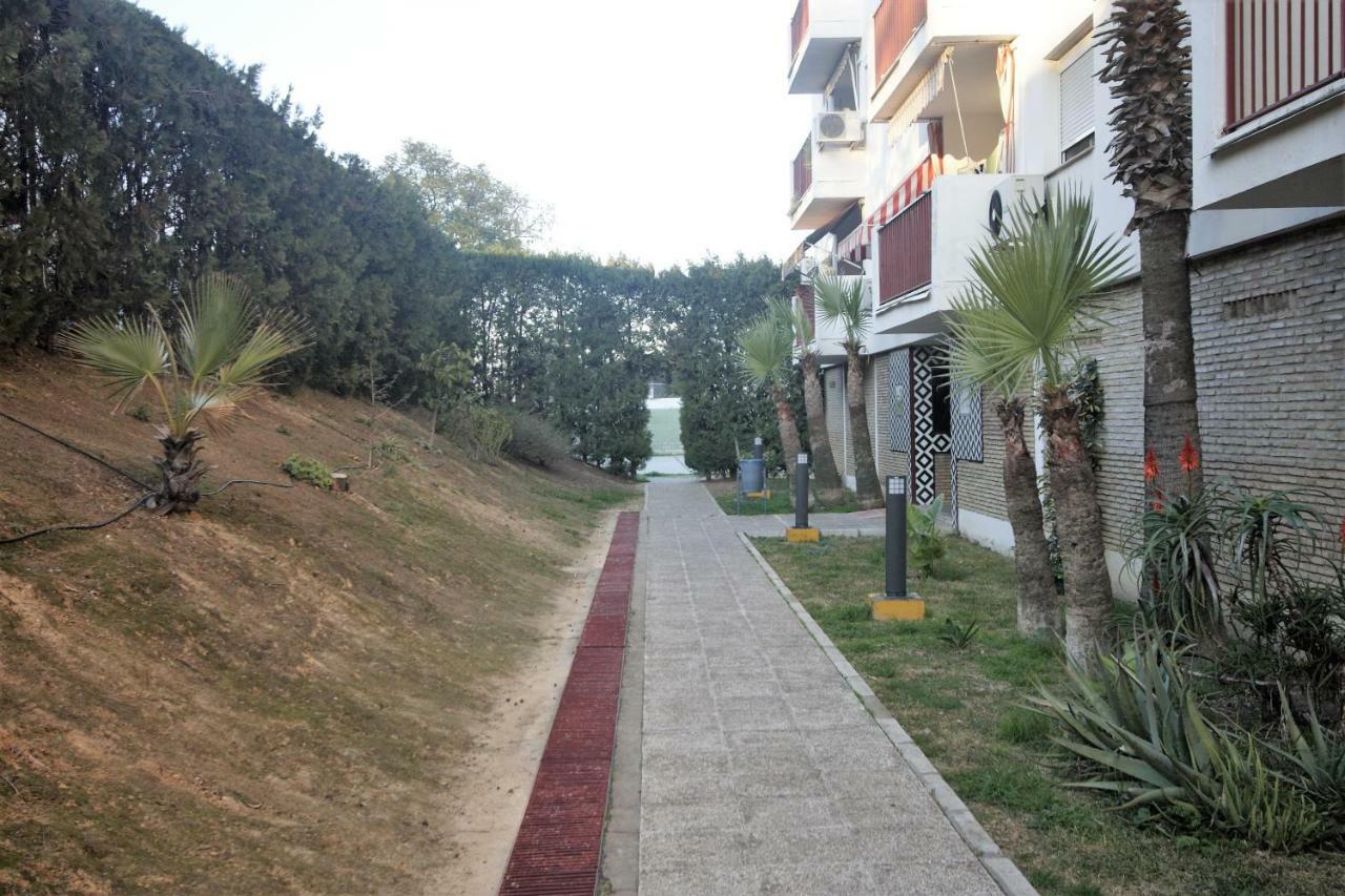 Bonito Apart. Con Parking Y Piscina Mairena del Aljarafe Dış mekan fotoğraf
