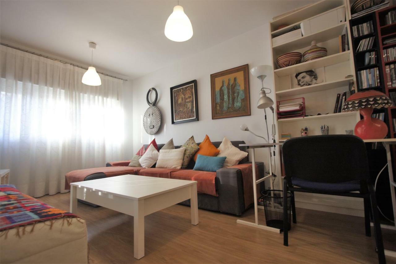 Bonito Apart. Con Parking Y Piscina Mairena del Aljarafe Dış mekan fotoğraf