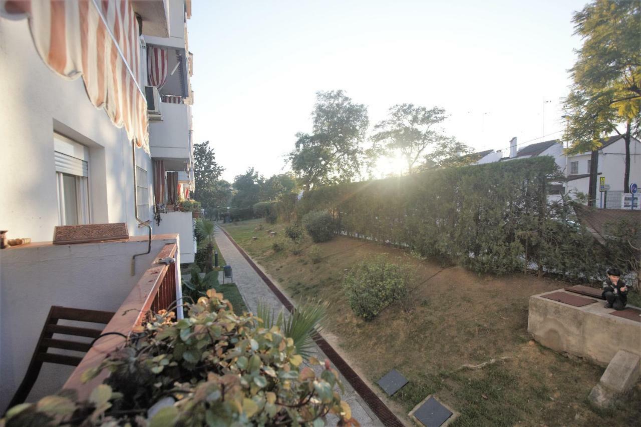 Bonito Apart. Con Parking Y Piscina Mairena del Aljarafe Dış mekan fotoğraf